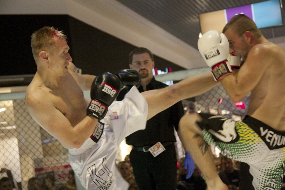 Walka Piotra Bąkowskiego o tytuł Mistrza Świata w kickboxingu